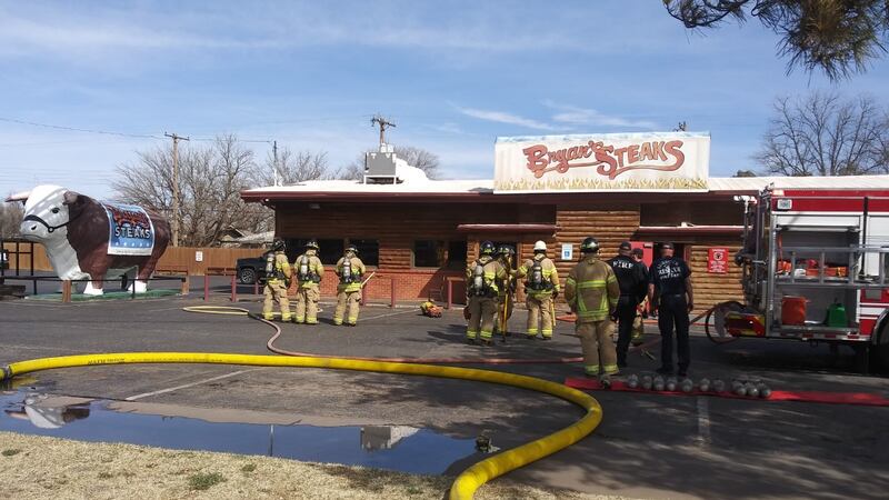 Incendio en Bryan's Steaks