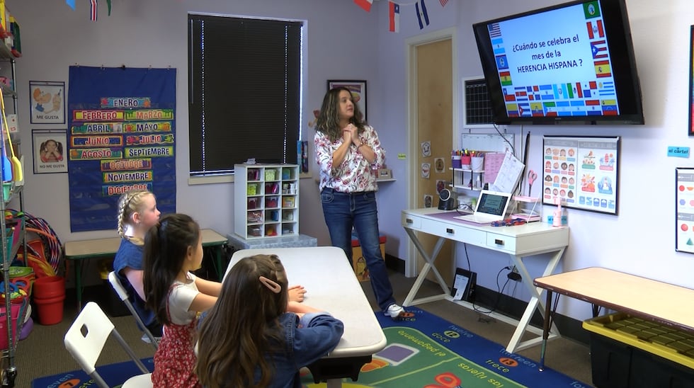 Leslie Figueroa, educadora y fundadora de ESP Language Toolbox Lessons.