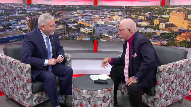 Nueva ley dejará a pie a personas que conduzcan sin licencia en Texas