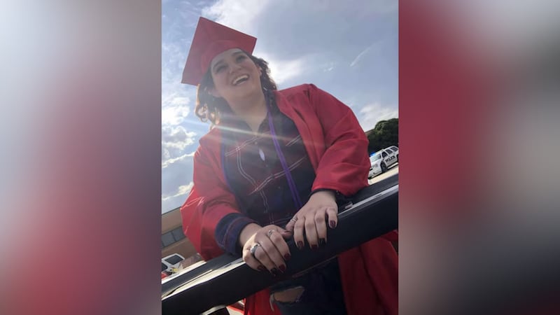 Familia recuerda a Araceli Valdez, oficial correccional fallecida en tiroteo de Slaton