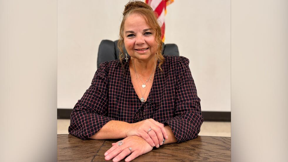 Sandy García anuncia candidatura a secretaria del Condado de Lubbock