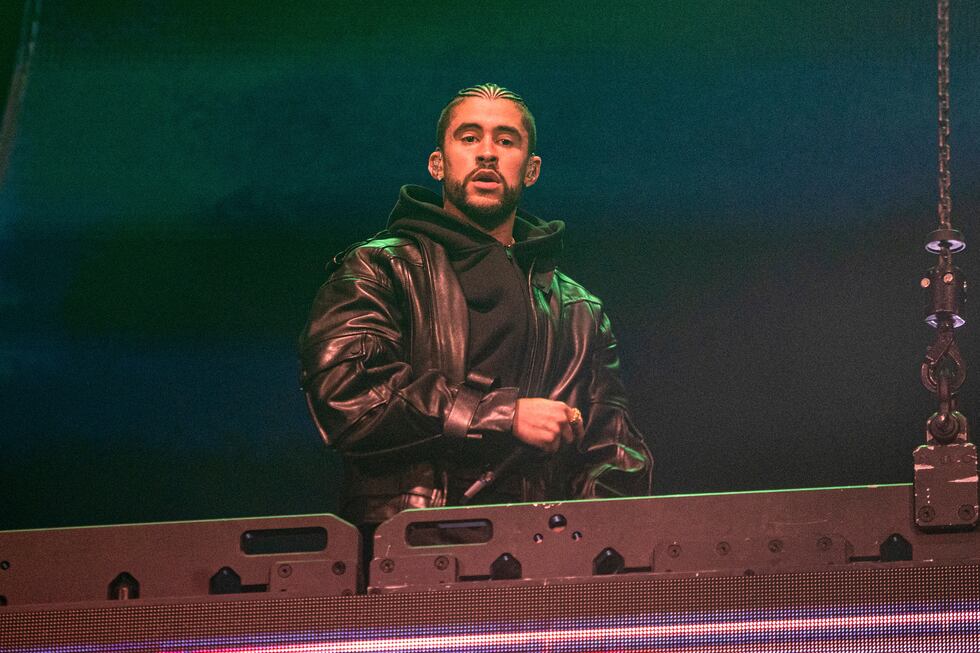 Bad Bunny se presenta en el Festival de Música y Artes de Coachella en el Empire Polo Club el...