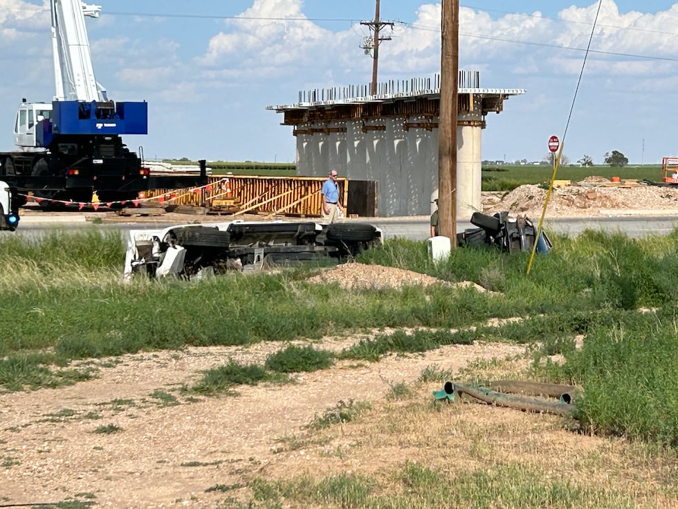 1 seriously injured in crash near FM 41 and Highway 87