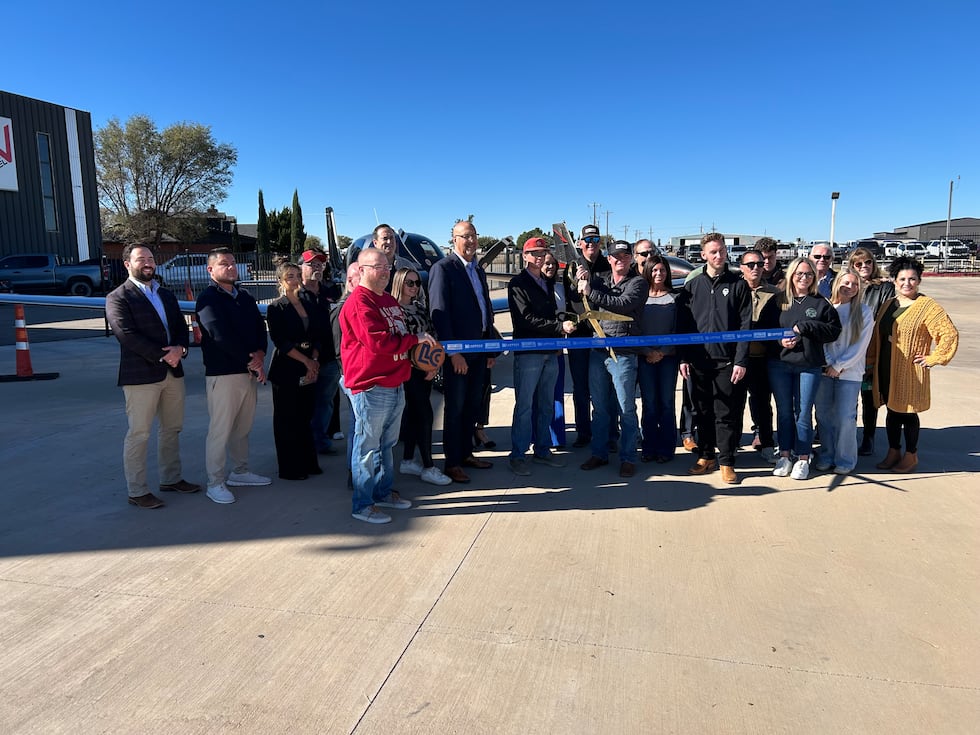 Lubbock flight school becomes Cirrus Training Center with new aircraft