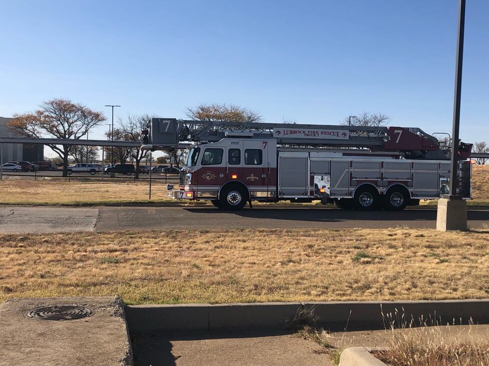 Las operaciones de fábrica han sido detenidas hasta que se complete una investigación y se...