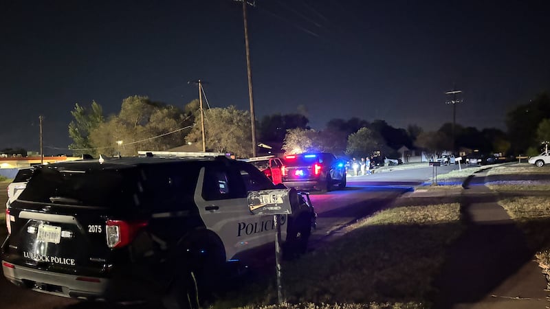 Lubbock police respond to stabbing on 42nd Street