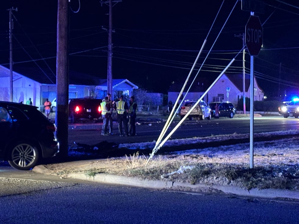 Lubbock police tell us one person has been seriously injured in an accident involving four...