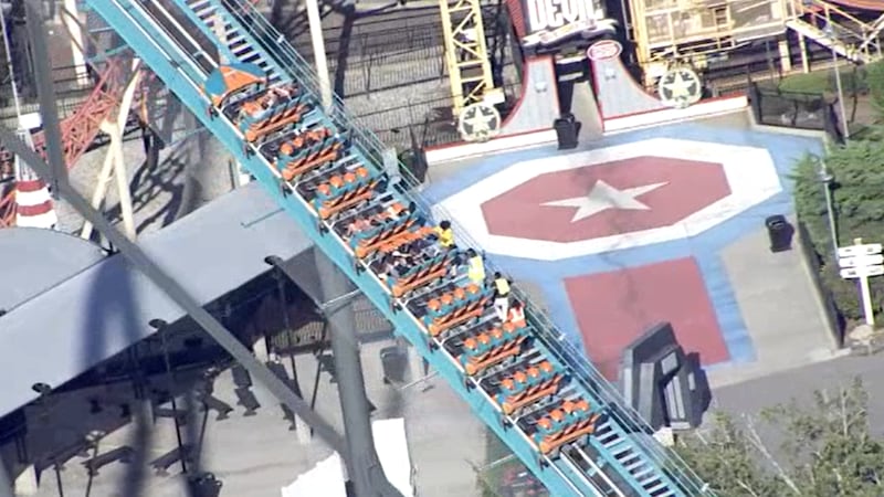 El incidente ocurrió en Six Flags Over Georgia, a unos 24 kilómetros (15 millas) al noroeste...