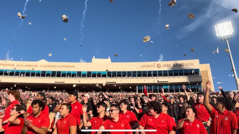 Texas Tech prohíbe lanzar tortillas en el saque inicial de los partidos en casa
