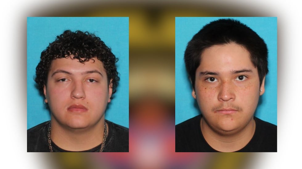 Clovis police looking for 2 people after shooting leaves one dead, six injured