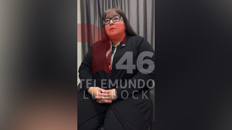 Rebeca Gonzales, empleada de larga trayectoria en la oficina de la secretaria del Condado de...