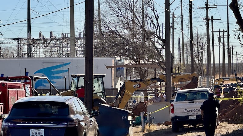 An employee for the city of Spur died in a cave-in at a utility trench on Wednesday afternoon,...