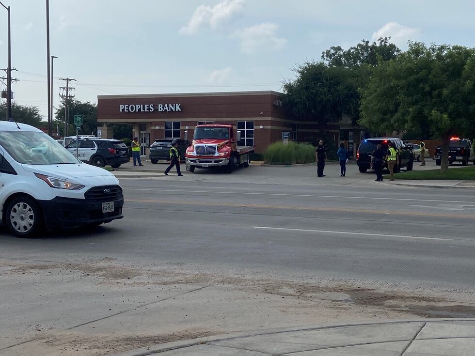 Revelan víctima del choque en “People’s Bank”