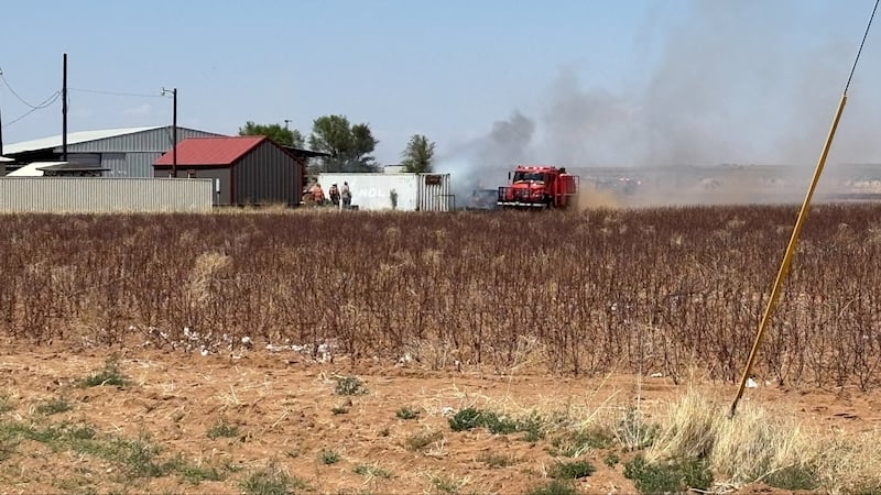 1 injured in structure fire in southeast Lubbock County