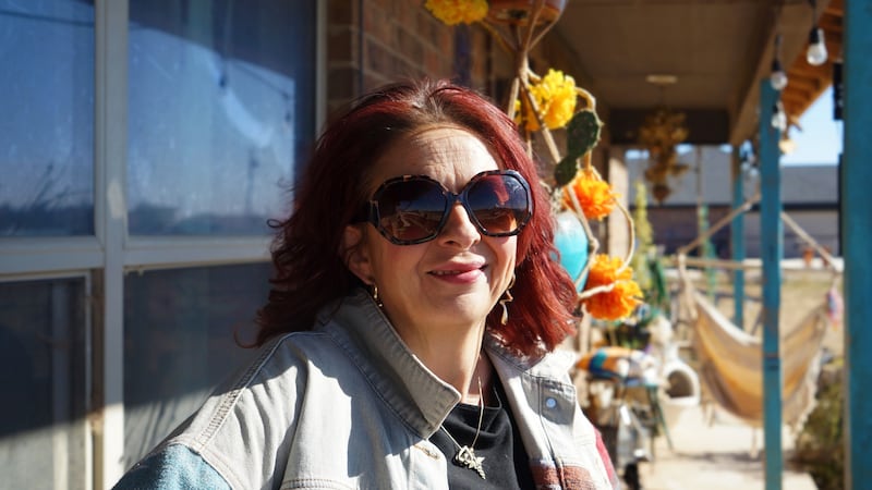 Kerri Padilla se postula como demócrata para el cargo de secretaria del condado el próximo...