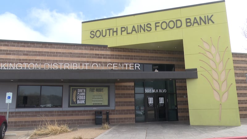 South Plains Food Bank ofrece ayuda a trabajadores federales afectados por el cierre del gobierno