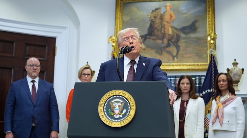 El presidente de EEUU, Donald Trump, habla durante un evento sobre los precios de los...