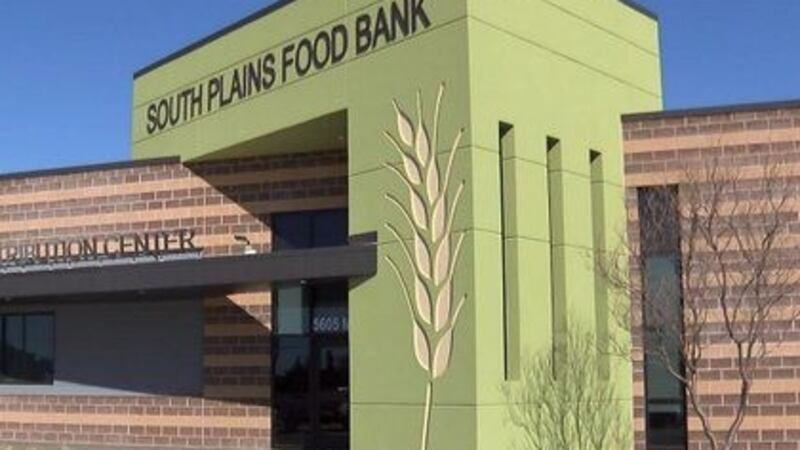 El banco de comida de South Plains está comprometido con asegurarse que ningún niño pase...