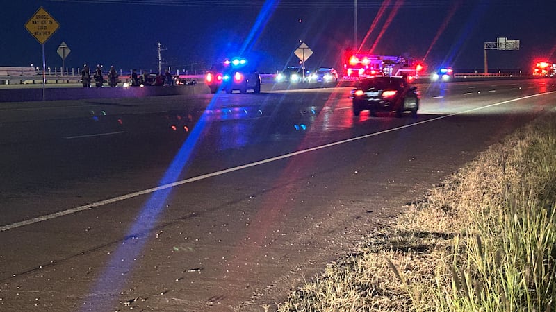 Motorcyclist hospitalized after central Lubbock crash near 13th Street
