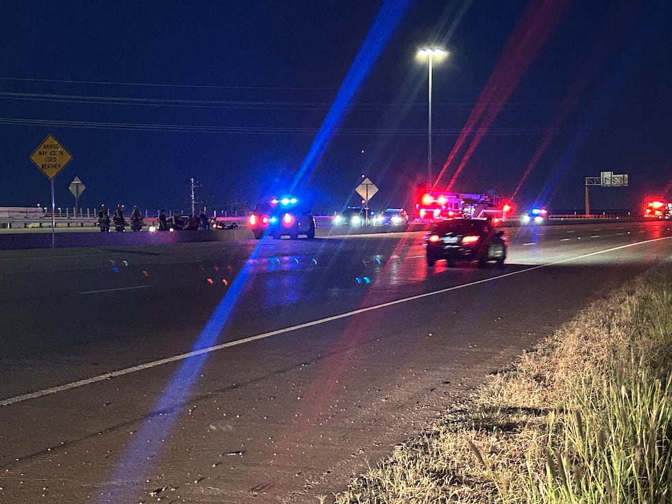 Motorcyclist hospitalized after central Lubbock crash near 13th Street