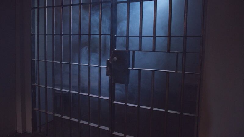 Lukumond Olatunji, de 43 años, y Vincent Thompson, de 41, fueron arrestados en Dallas el...