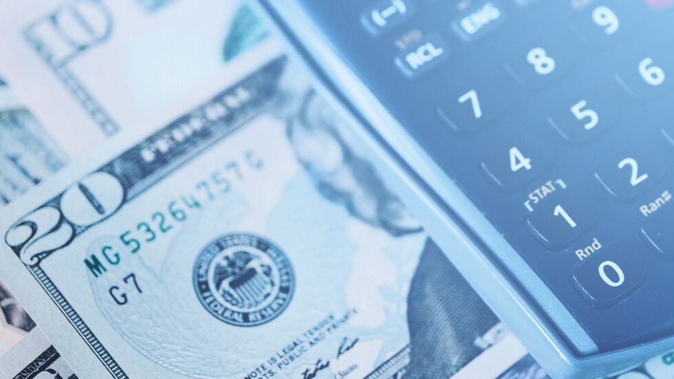 Miembros del concejo votaran sobre si poner casi docenas de propuestas en las boletas de...