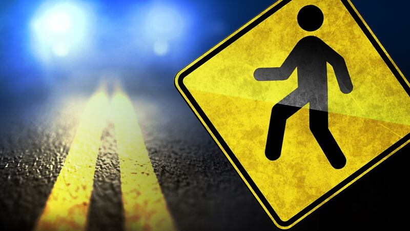 Un hombre perdió la vida tras haber sido impactado por un vehículo alrededor de las 5 de la...