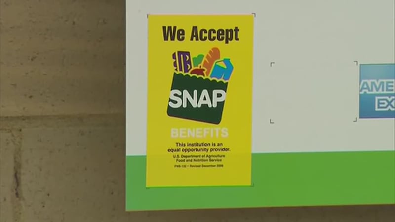 Tras la entrada en vigor de requisitos más estrictos de SNAP, dan a conocer las 9 situaciones...