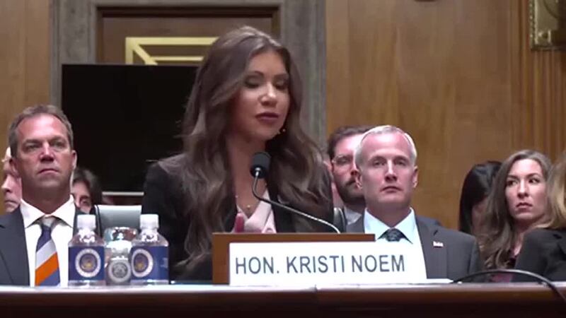 El gobierno de Trump informó que la decisión se debe "al papel de Venezuela en el impulso de...