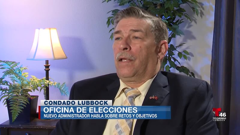 El administrador destaca el voto local y busca trabajadores bilingües