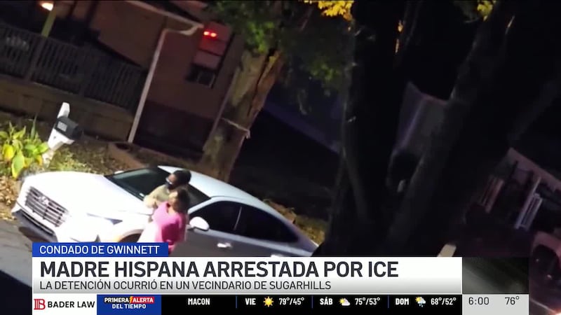 Los agentes de ICE interceptaron el vehículo de la madre hispana y la detuvieron