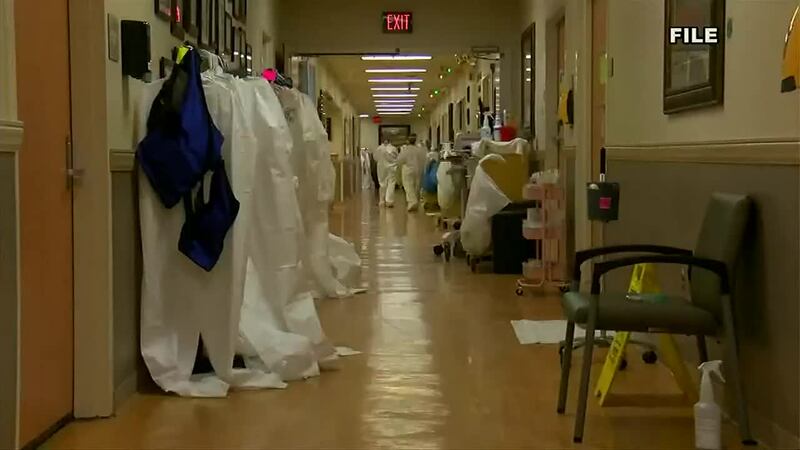 FDA: píldora COVID de Merck es eficaz, pero se revisará