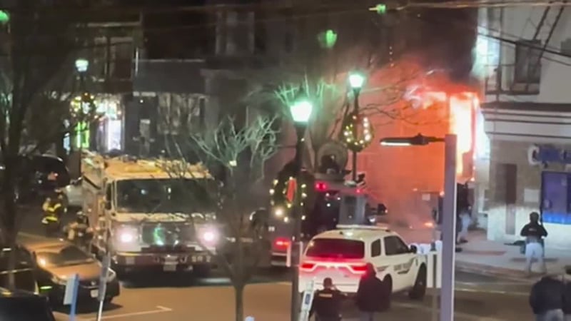 VIDEO: Hispano muere de un flechazo. Su vecino se entregó a la policía tras atrincherarse e...